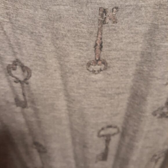 Metallic Key Print Tank Top - Picture 3 of 6